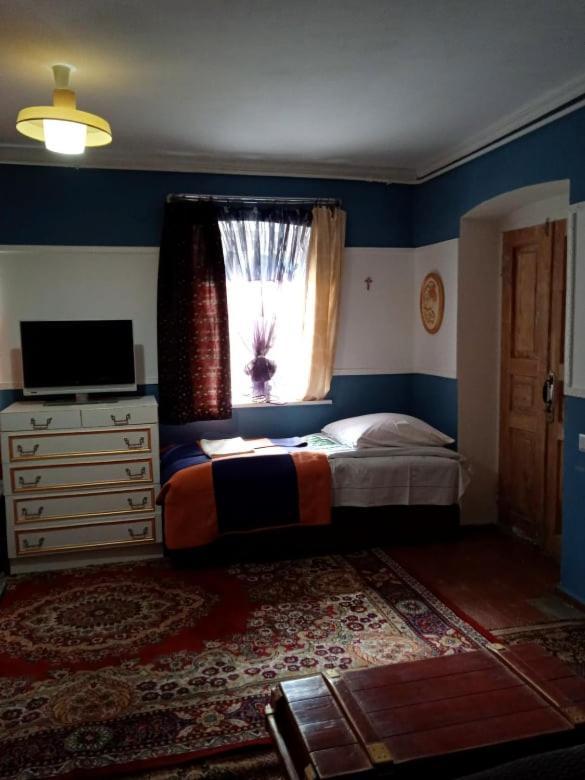 Dedoplis Tskaro Guest House Meri Poppins מראה חיצוני תמונה