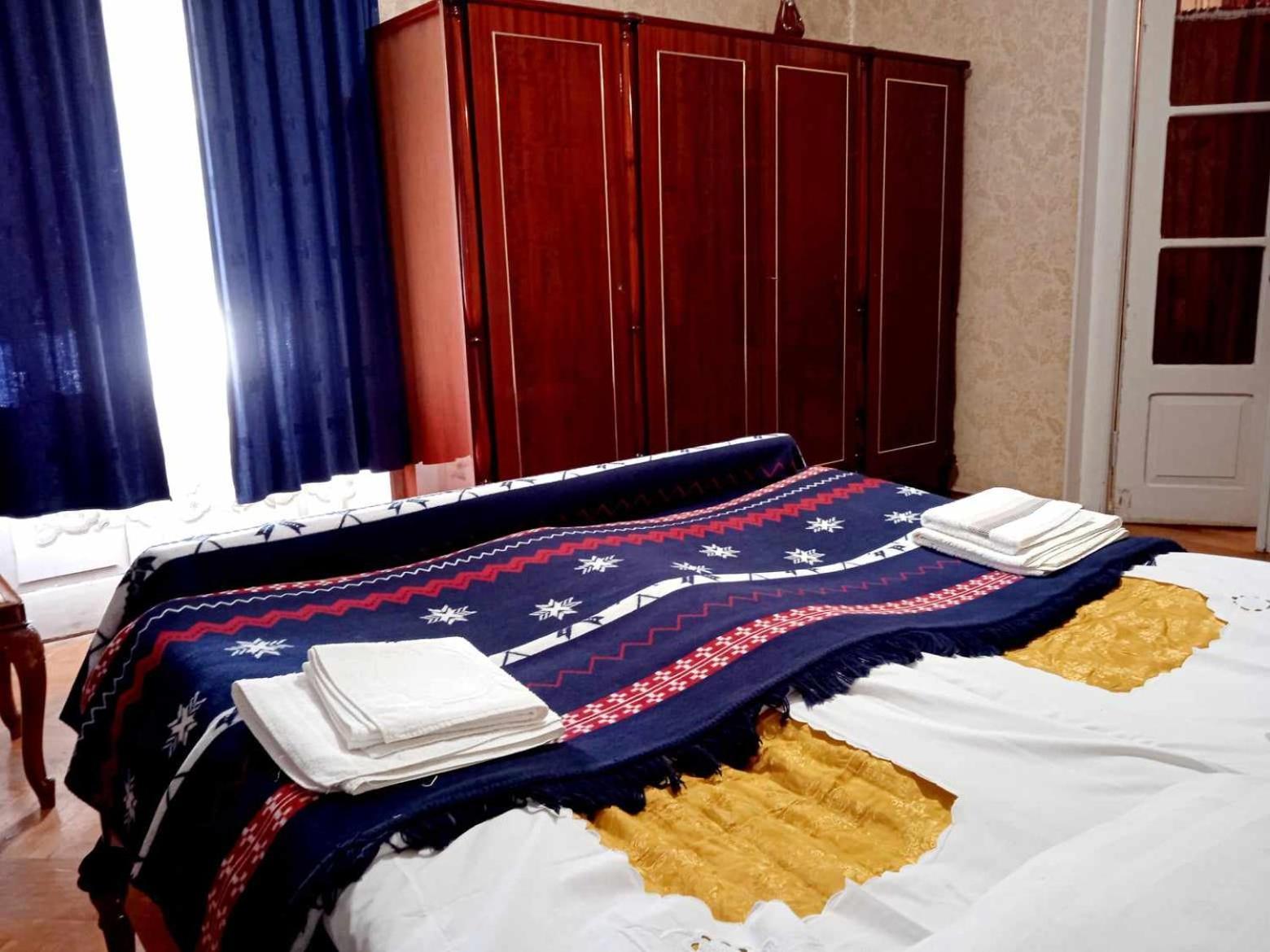 Dedoplis Tskaro Guest House Meri Poppins מראה חיצוני תמונה